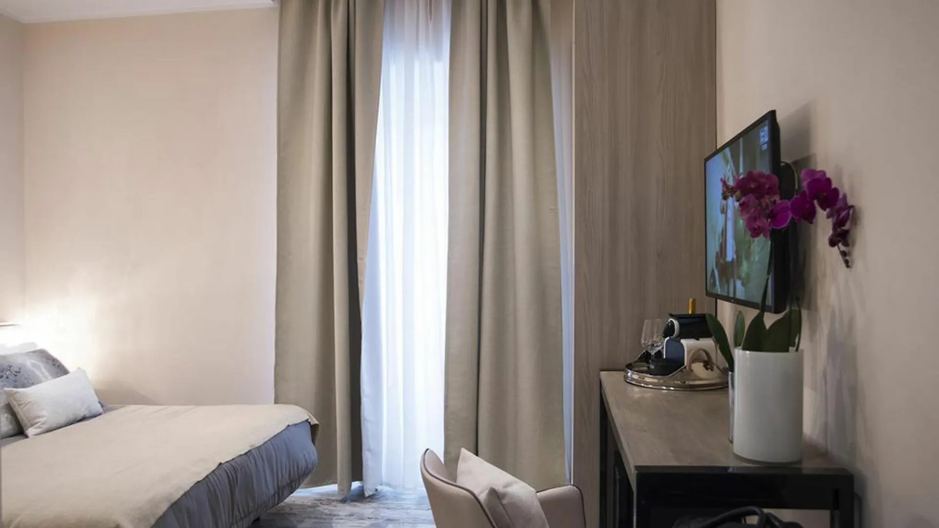 Gasthof Hotel Colonna 18 By Ghor Rom