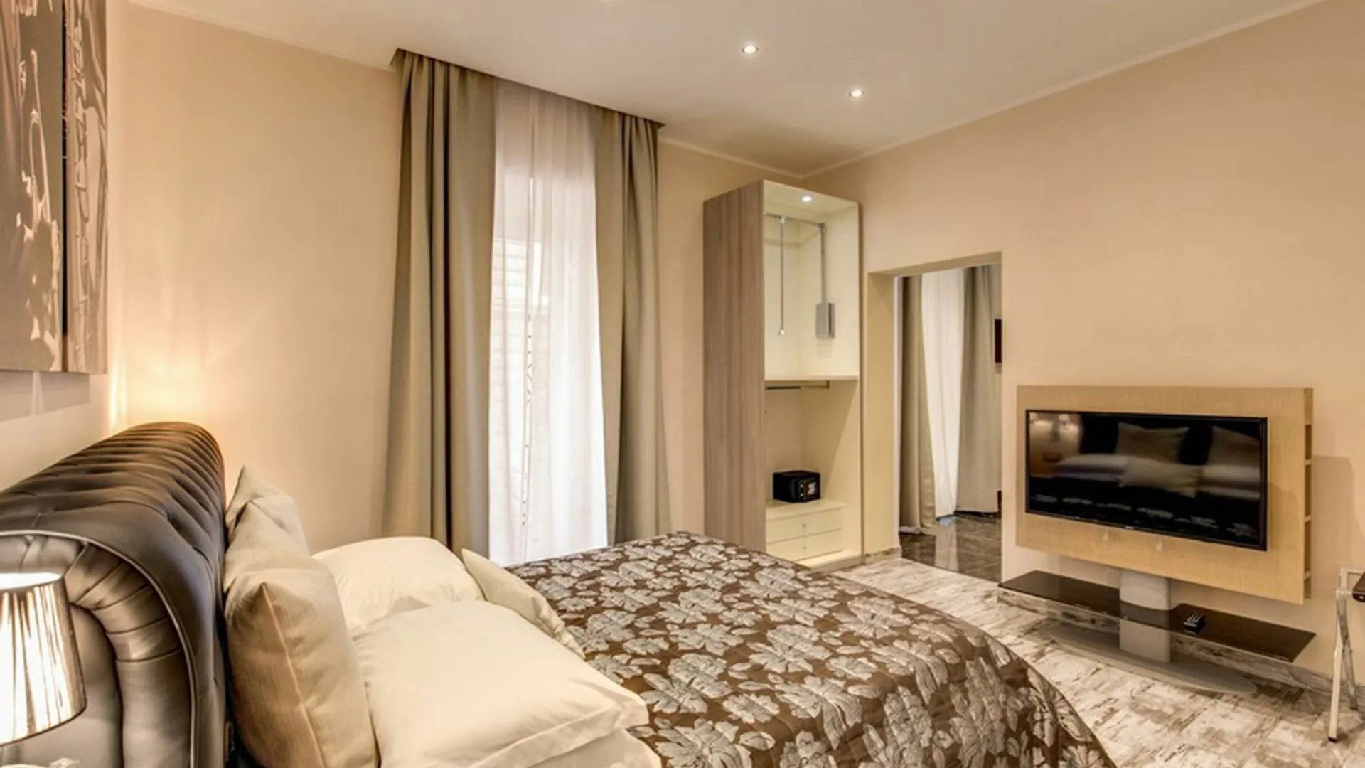 Colonna 18 By Ghor Hotel Roma Casa de hóspedes