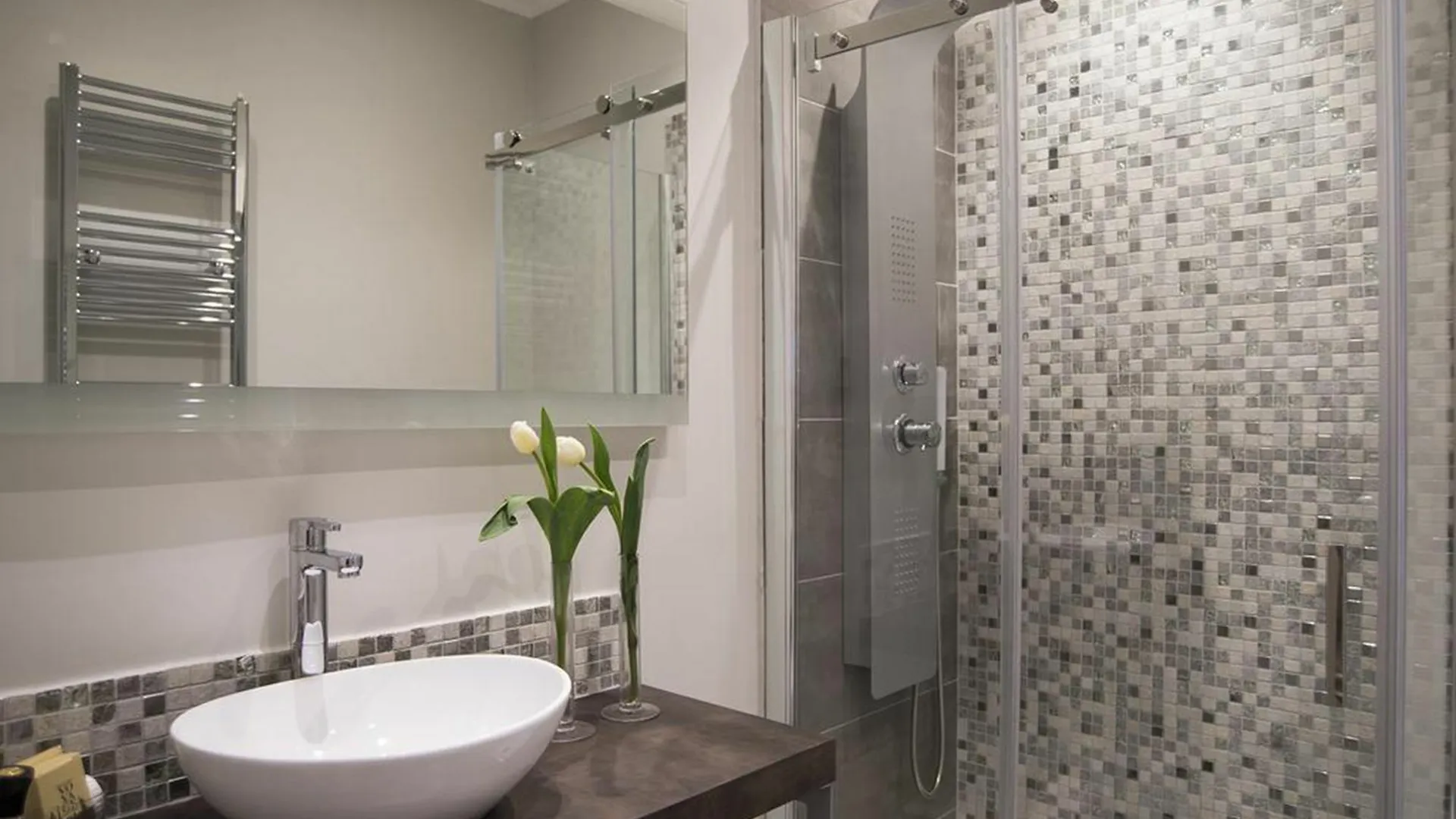Colonna 18 By Ghor Hotel Roma Itália