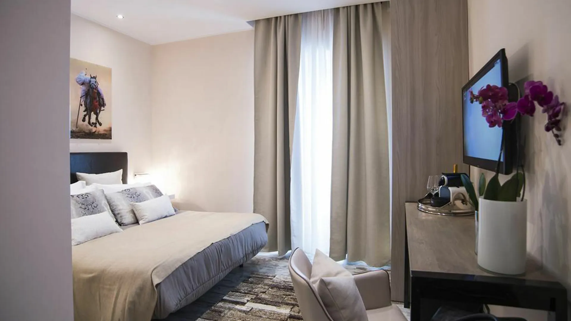** Pensión Hotel Colonna 18 By Ghor Roma Italia